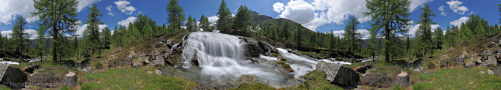 P014695d: Gigapixel-Foto Wasserfall in Naturlandschaft (Langzeitbelichtung)