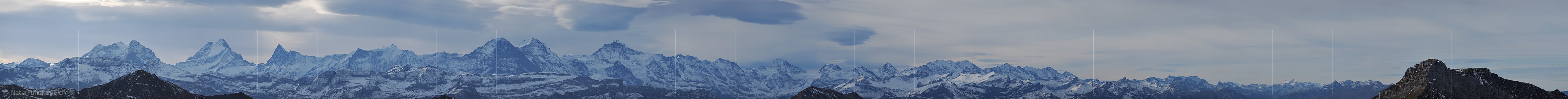 P005806a: Langes Panoramabild Berner Hochalpen