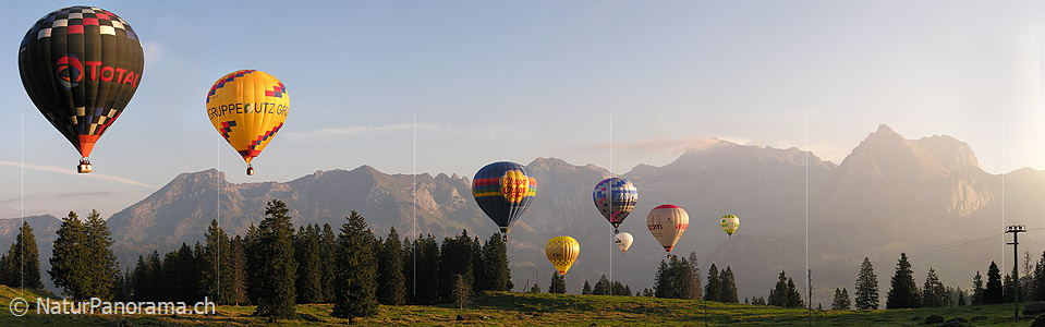 P000460: Panoramaaufnahme Ballontage Toggenburg 2005