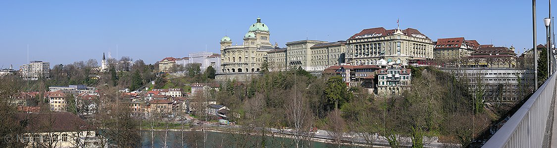 P000865a: Panoramafoto Bundeshaus in Bern