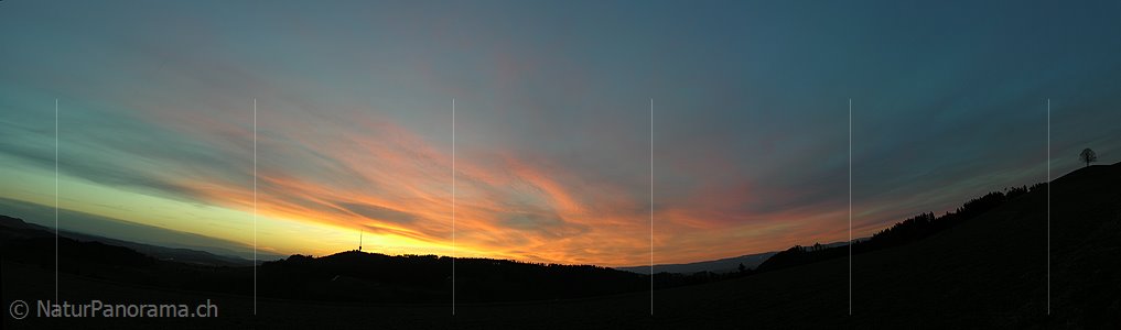 P000906: Panoramafoto Abendrot über dem Bantiger