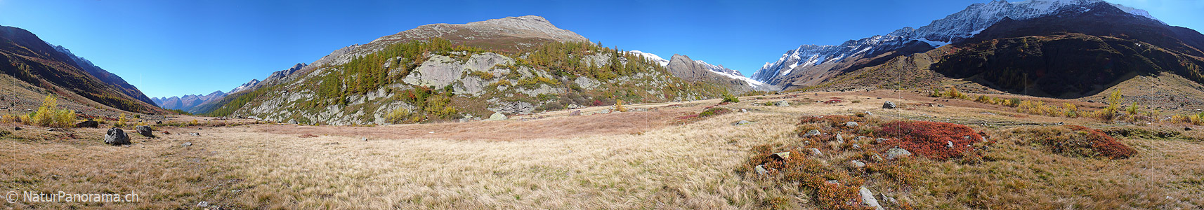 P001526: Panorama Moorlandschaft hinter Fafleralp im Lötschental