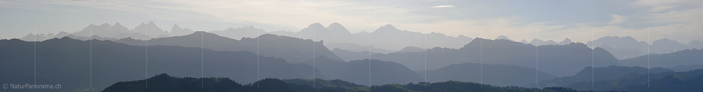 P001690: Panorama Konturen der Berner Alpen
