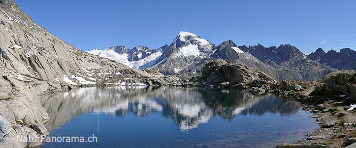 P002467: Grosspanorama Galenstock