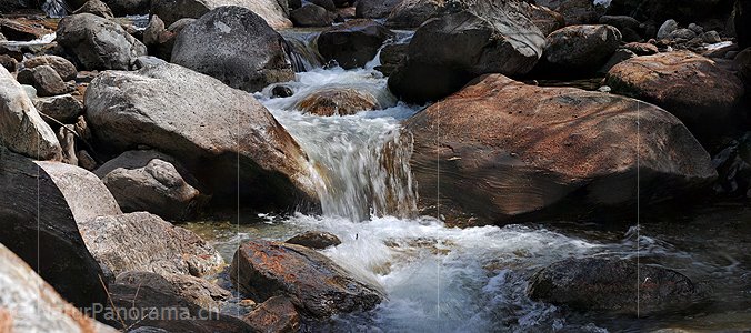 P003411: Panoramabild Bergbach