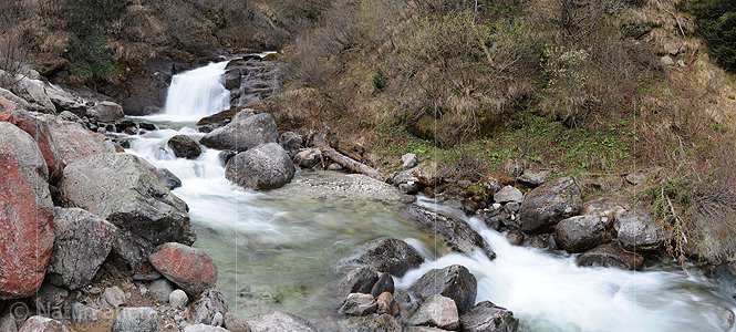 P003603: Panoramabild Langzeitbelichtung Wasserfall