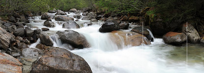 P003633: Grossbild Langzeitbelichtung Bergbach