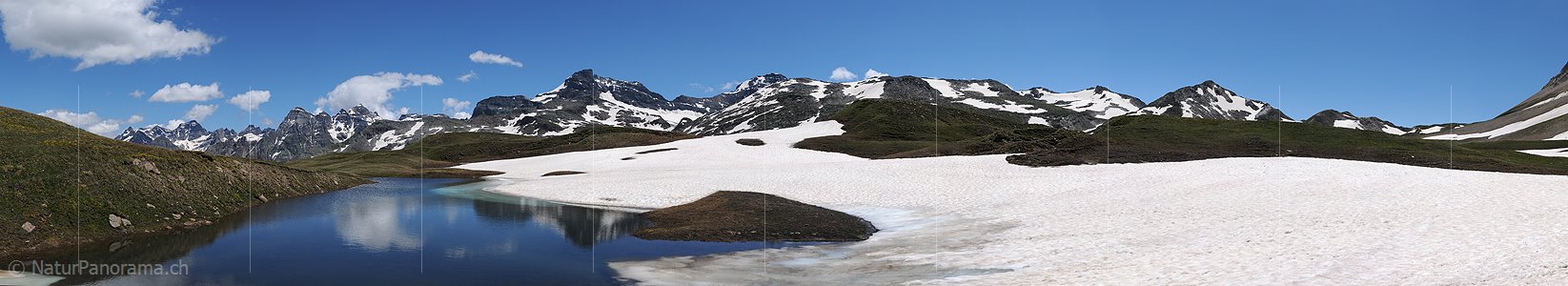 P003867: Panorama Nordische Landschaft mit Bergsee