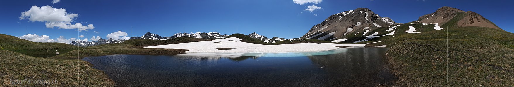 P003868: Panoramabild Nordische Landschaft mit Bergsee