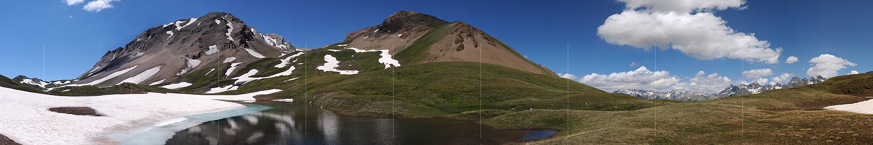 P003871: Grosspanorama Bergwelt