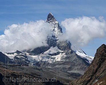 P004049: Grossbild Wolkenstimmung am Matterhorn