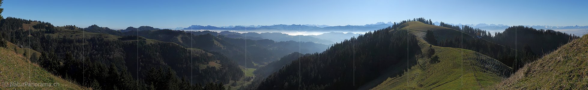 P004342: Grosspanorama Napfregion (Emmental)