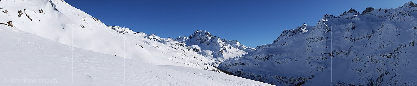 P004618: Grosspanorama Berglandschaft im Winter