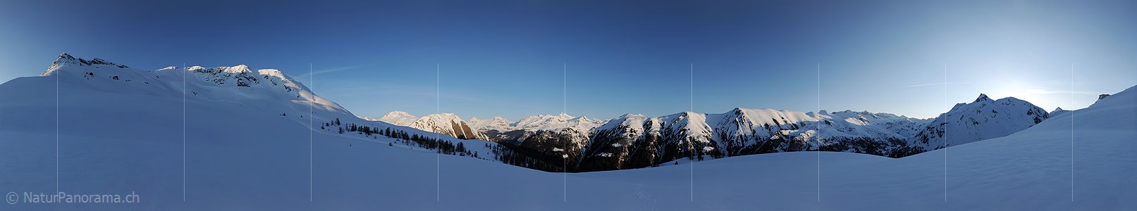 P004743: Panoramabild Morgen in Winterlandschaft