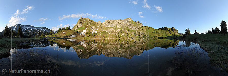 P005098: Big panorama of reflexion in mountain lake