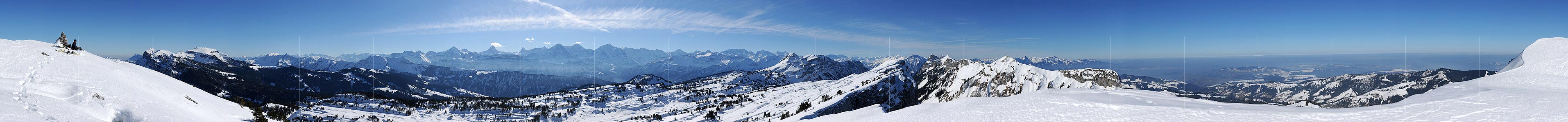P007233: 360° Winter landscape panorama from the summit of Sieben Hengste (Bernese Oberland, Switzerland)