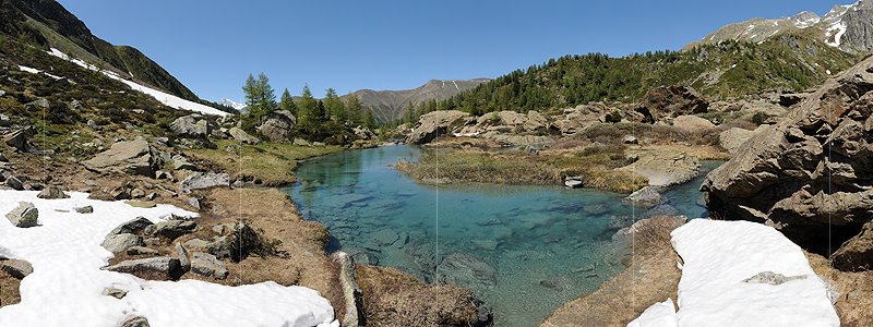 P007683: Panoramabild Wasserbecken in Naturlandschaft