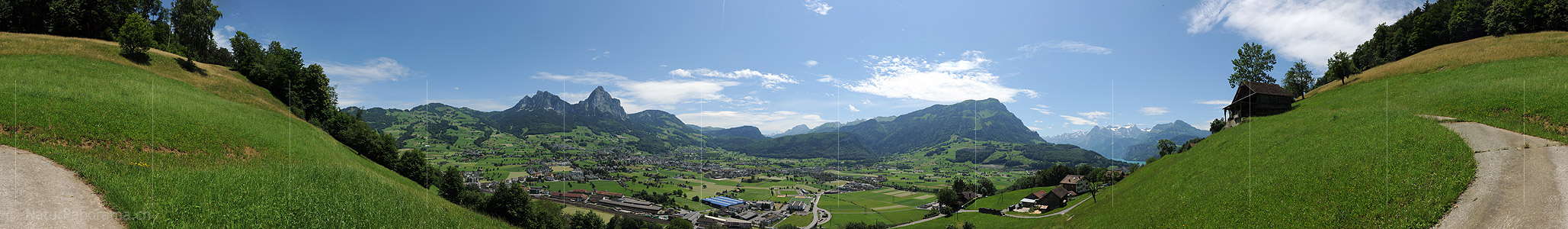 P007799: 360° Panorama Schwyz, Kleiner Mythen und Grosser Mythen