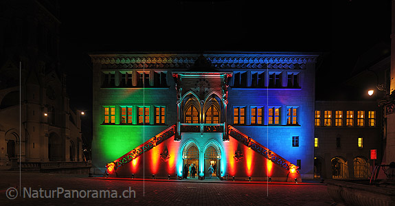 P009183: Panoramabild Berner Rathaus (Nachtaufnahme)