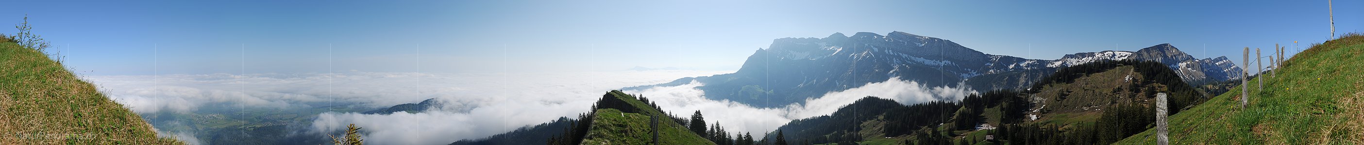 P009831: 360° Gipfelpanorama Regenflüeli