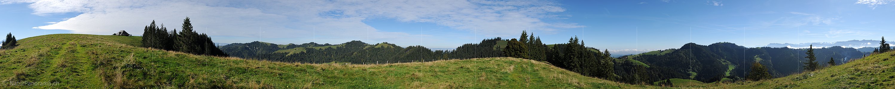 P010642: Panoramabild Bewaldeten Hügellandschaft (Napfregion)