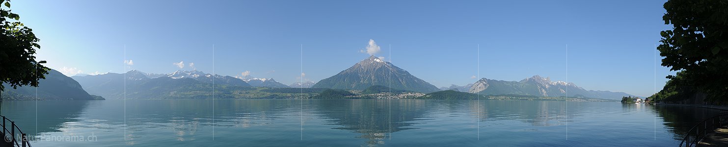 P012792: Panoramafoto Niesen und Thunersee