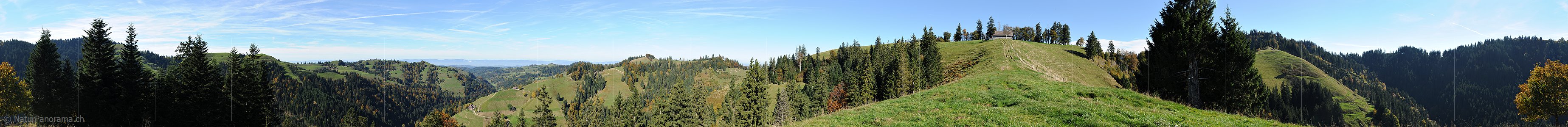 P013804: 360° Panoramafoto Grüne Berglandschaft
