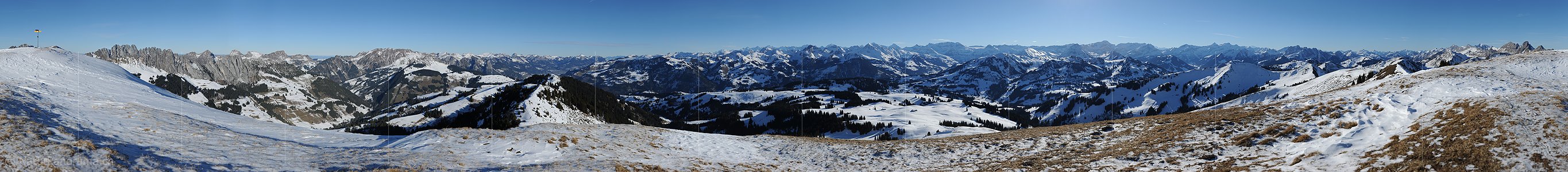 P013995: 360° Gigapixel Gipfelpanorama Hundsrügg