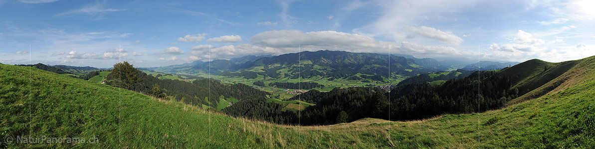 P015055: Panoramafoto Entlebuch