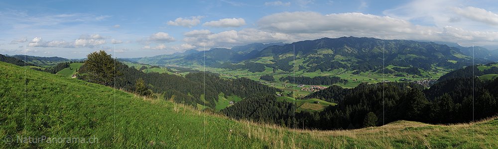 P015055a: Panoramafoto Entlebuch
