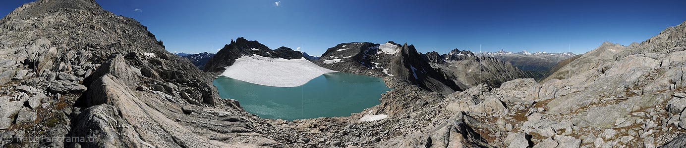P015087: 360° panoramic photo of Lake Chüeboden on the Gerenpass (Date: 2014)