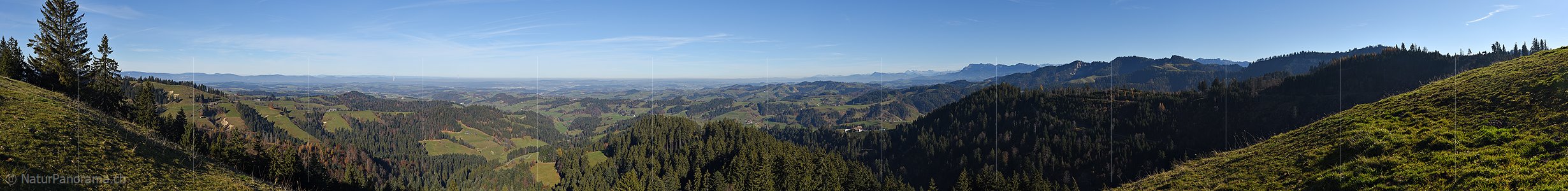 P016881a: Panoramafoto Luzerner Hinterland