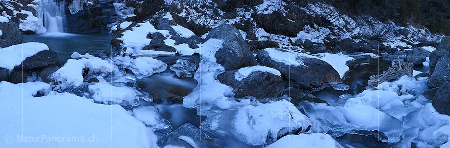 P017335: Panoramic photo Ice sculpture in mountain stream