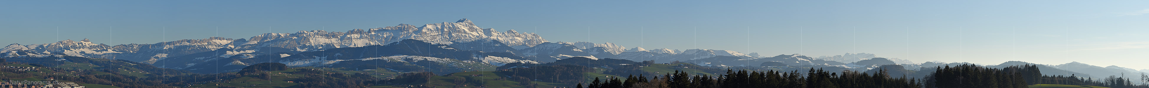 P017536a: Hochaufgelöstes Panoramafoto Alpstein und Säntis