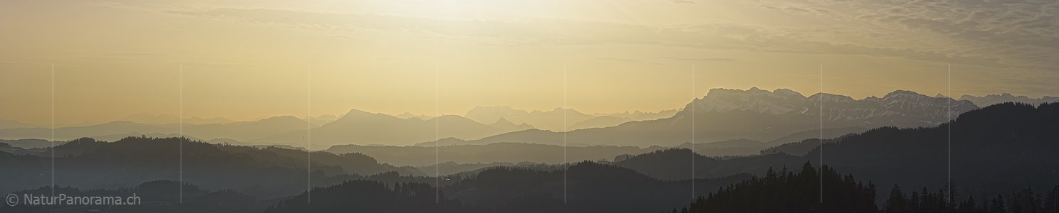 P020931: Panorama Konturen der Zentralschweizer Berge und Hügel