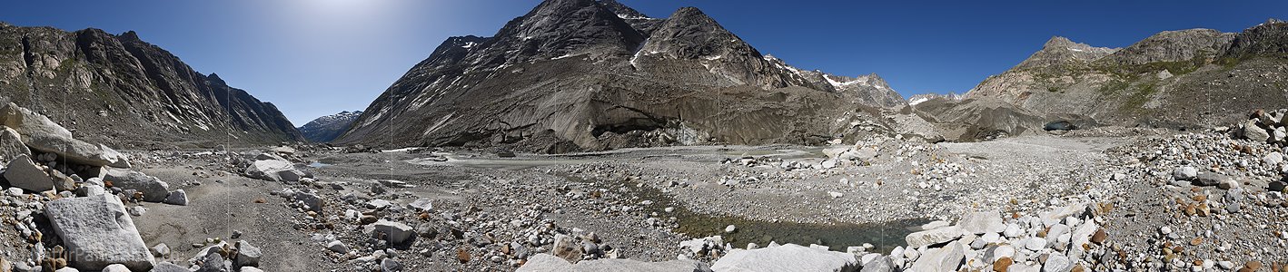 P025746: Panoramafoto Ursprung der Aare am Unteraargletscher (Stand 6.2022)