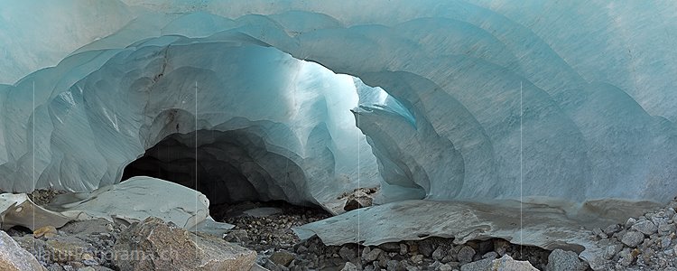 P025844a: Subglacial meltwater channel