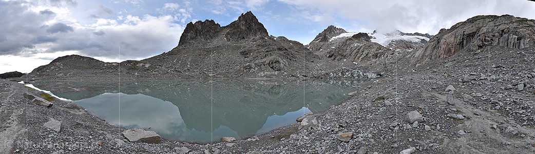 P026533a: Panoramafoto Tiefengletscher (Stand 8.2023)