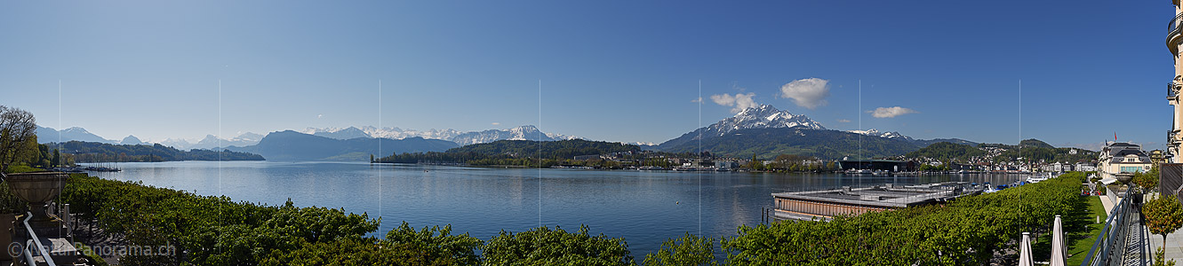 P017595: Panoramabild  Zentralalpen von Luzern
