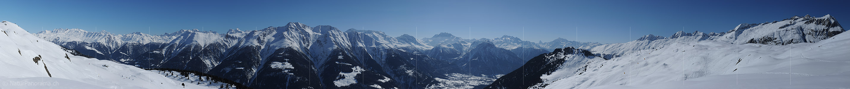 P012234e: Panoramafoto Winterliches Alpenpanorama von der Riederalp