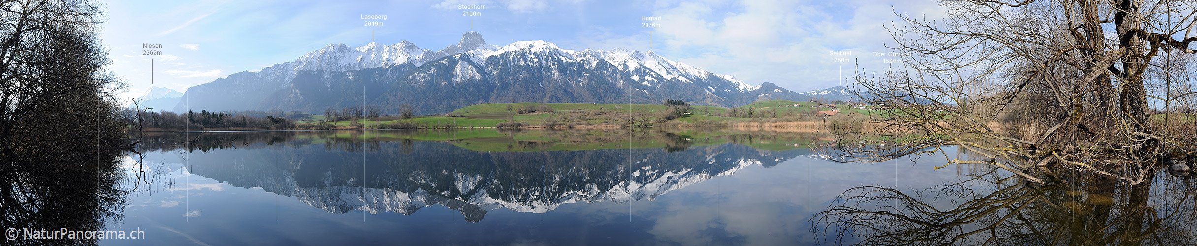 P003326: Panorama view Mirroring with morning atmosphere
