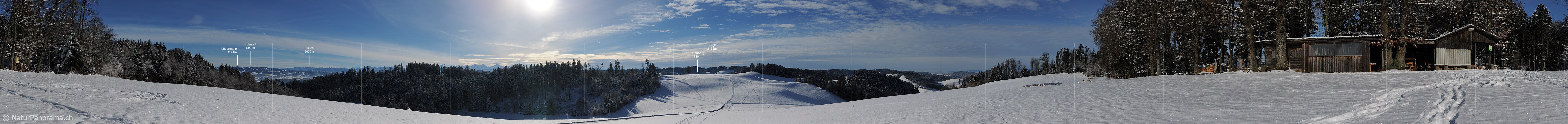 P007011: Panoramabild Schneebedeckter Höhenzug im Emmental