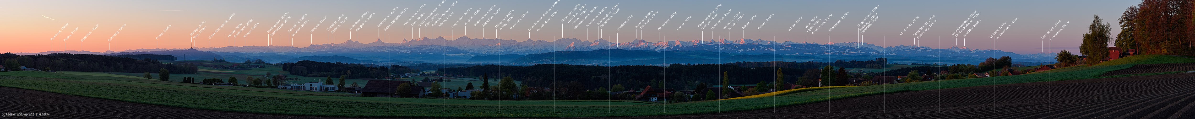 P019633a: Panoramafoto Alpenpanorama von Meikirch/Bern