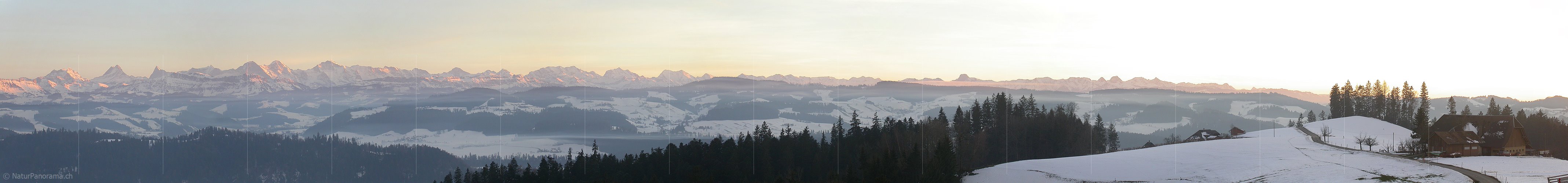 P000081: Panoramabild Berner Alpen im Winter