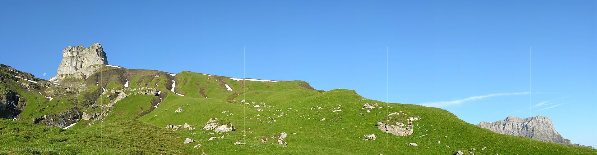 P000251: Panorama Dündeegg im Kiental