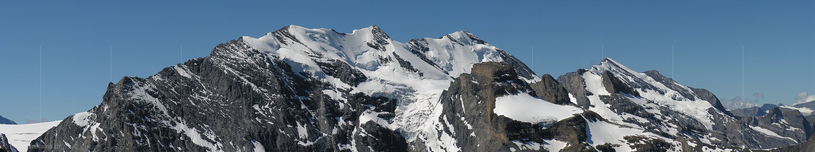 P000279: Panoramabild Blüemlisalp und Doldenhorn vom Hundshorn