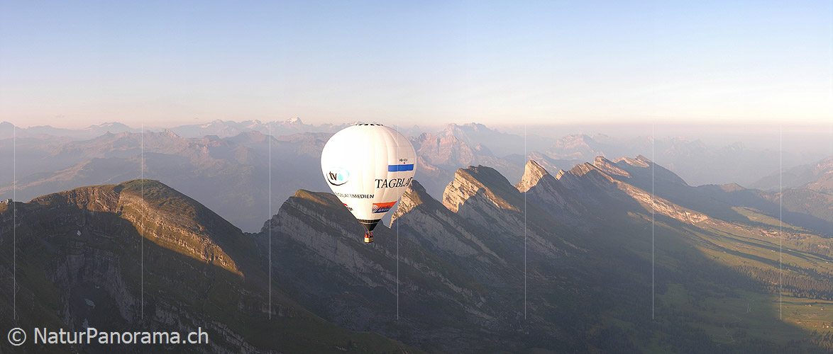 P000455: Panoramaaufnahme Ballontage Toggenburg 2005
