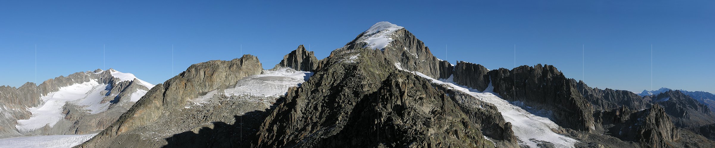 P000553: Alpenpanorama Klein Furkahorn VIII