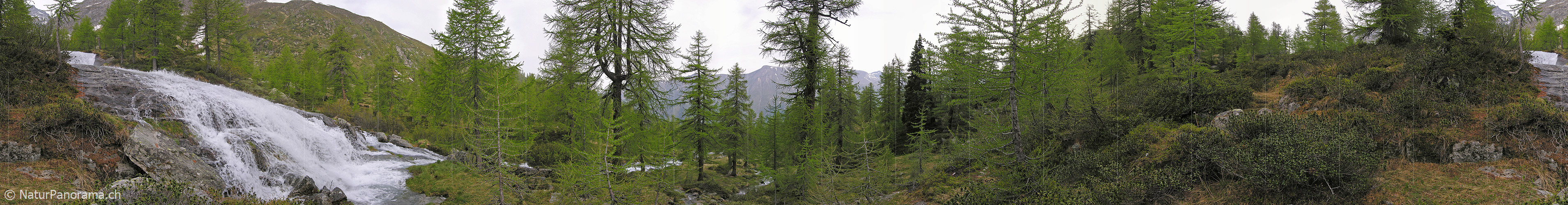 P001106: Panoramaaufnahme Wasserfall
