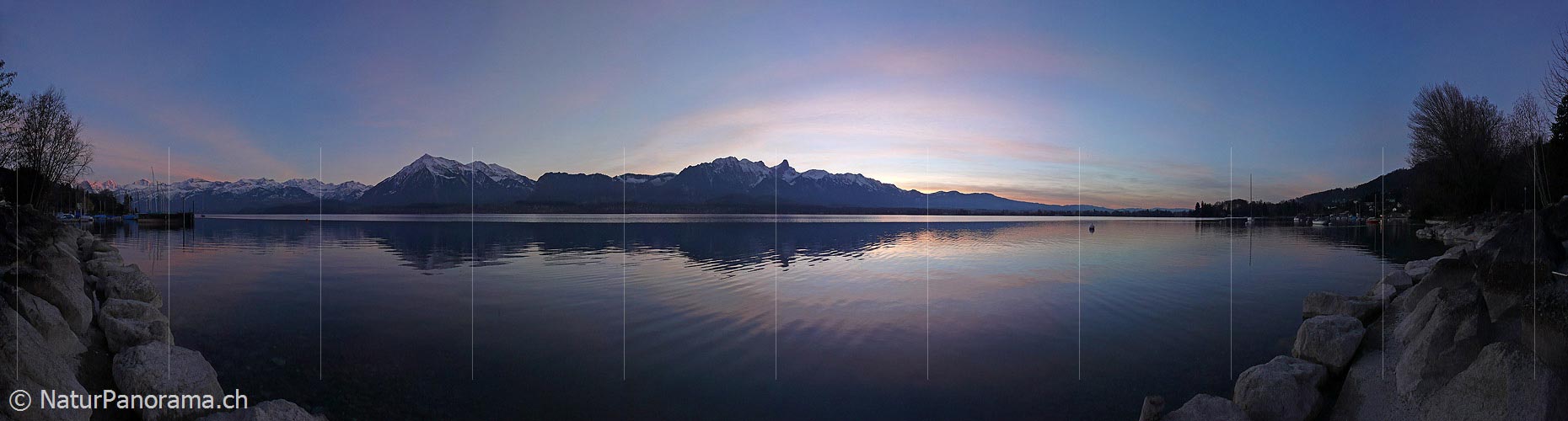 P001909: Panorama Abendstimmung am Thunersee